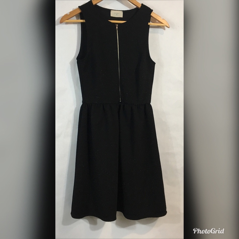 Everly Dress M Metallic Sleeveless Zipper Front